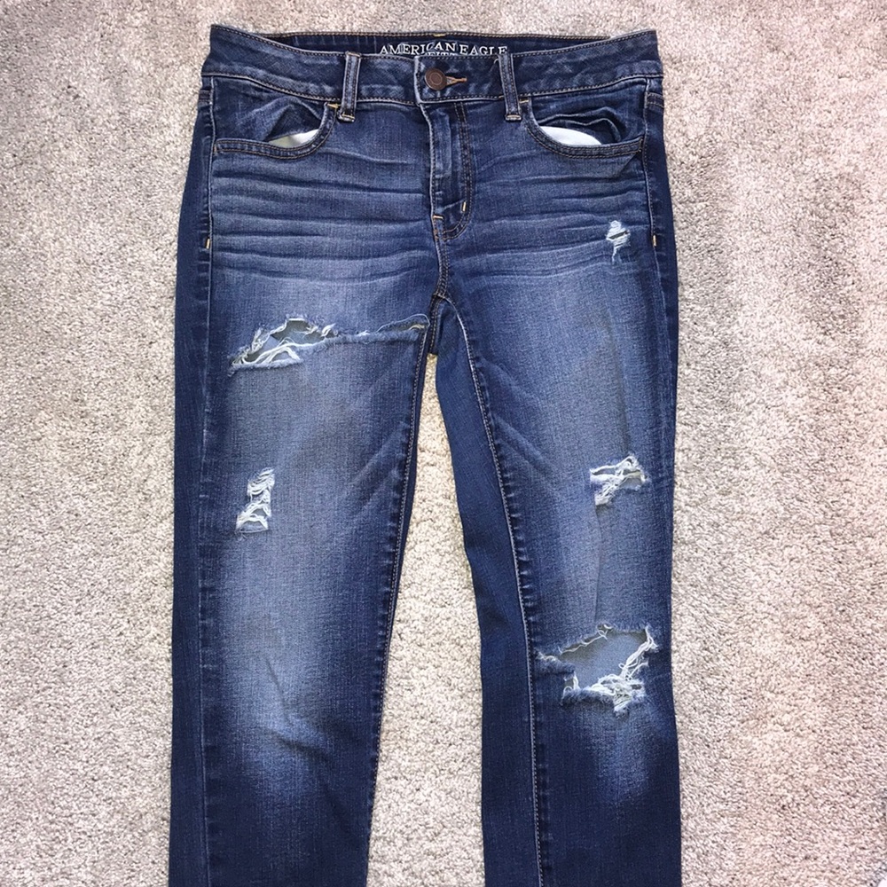 American Eagle Ripped Skinny Jeans- Size 8